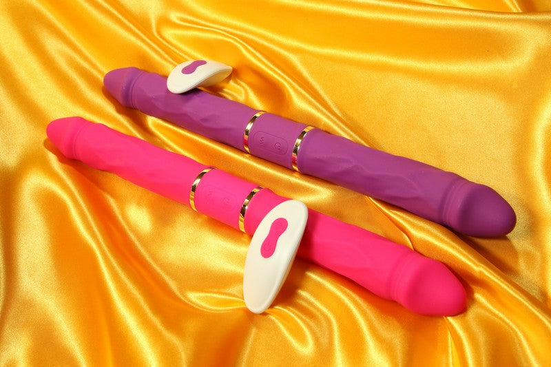 Lila dubbel dildo