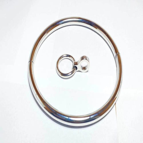 BDSM Stålhalsband 8 mm Slider i rostfritt stål stängt med löstagbar O-ring, Spegel finish — Chambers of Love