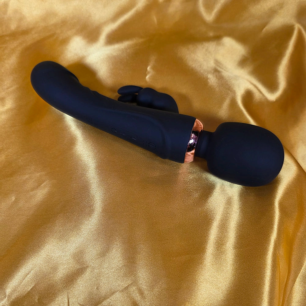 Rabbit Wand Dildo Vibrator – silikonslen yta och ergonomiskt grepp för komfortabel användning från Chambers of Love