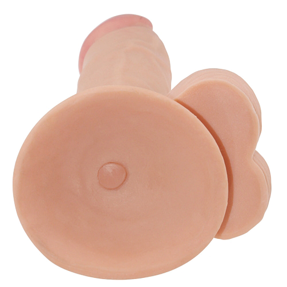 Realistisk dildo Ultra Soft Dude – sugkopp undersida närbild hands-free fäste – hudfärgad från Chambers of Loves sortiment