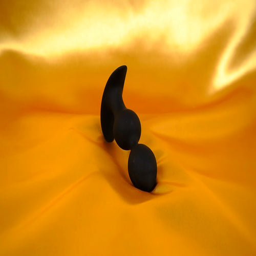 Analplug med kulor M – Chambers of Love – svart silikon med rörliga stålkulor, 3,5 cm diameter